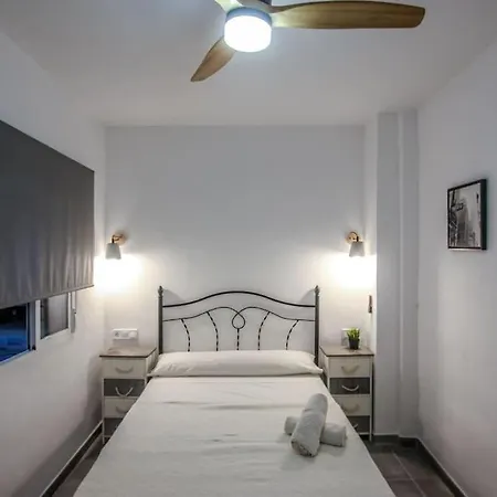 Fantastica Y Amplia Casa De Diseno Playa de Gandia