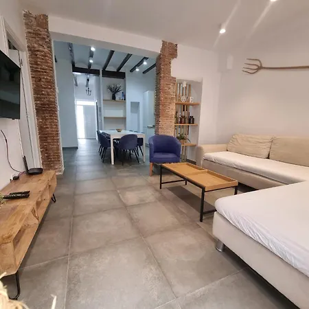 Fantastica Y Amplia Casa De Diseno Apartment